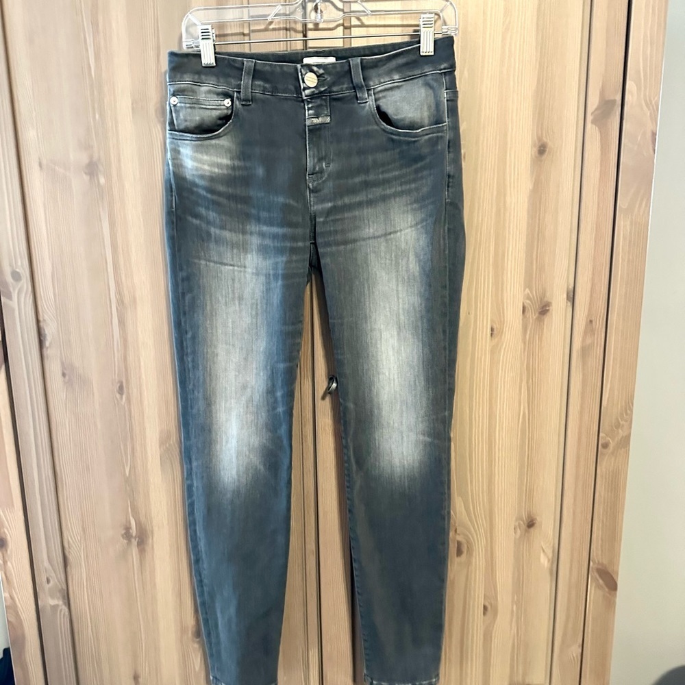 Closed Denim Baker Skinnies - Picture 6 of 9